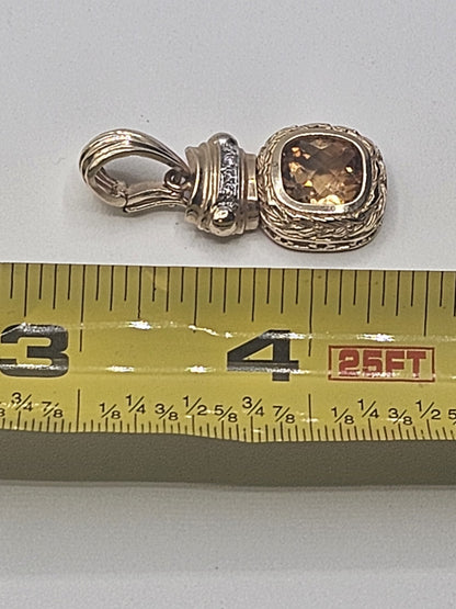14k Yellow Gold Citrine Pendant W 4 Clear Stones 5.9 Grams 1.25 Inches Long 