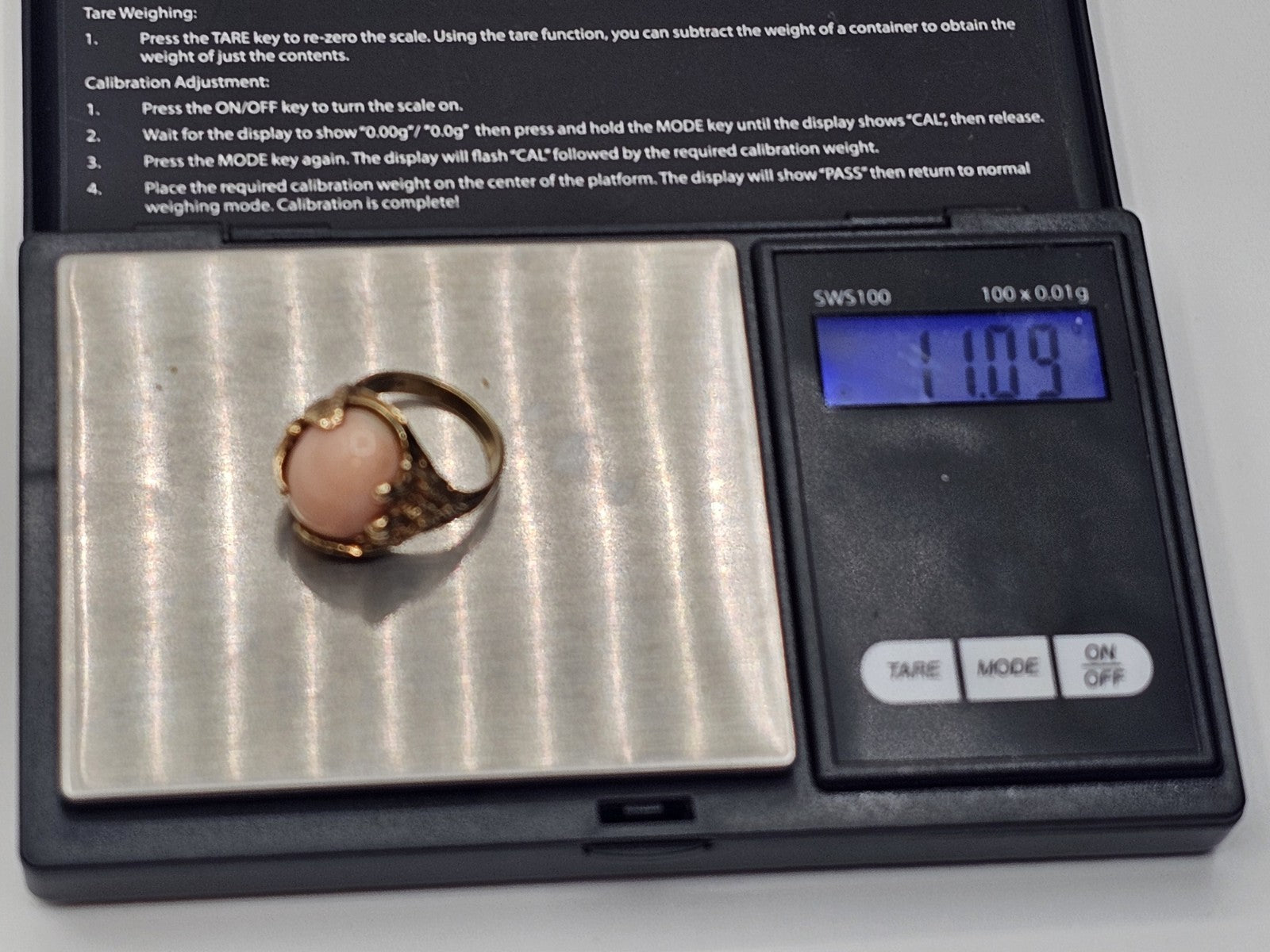 Vtg Nikko 14K Yellow Gold Angel Skin Coral Cocktail Ring Size 6 Appx 11 Grams