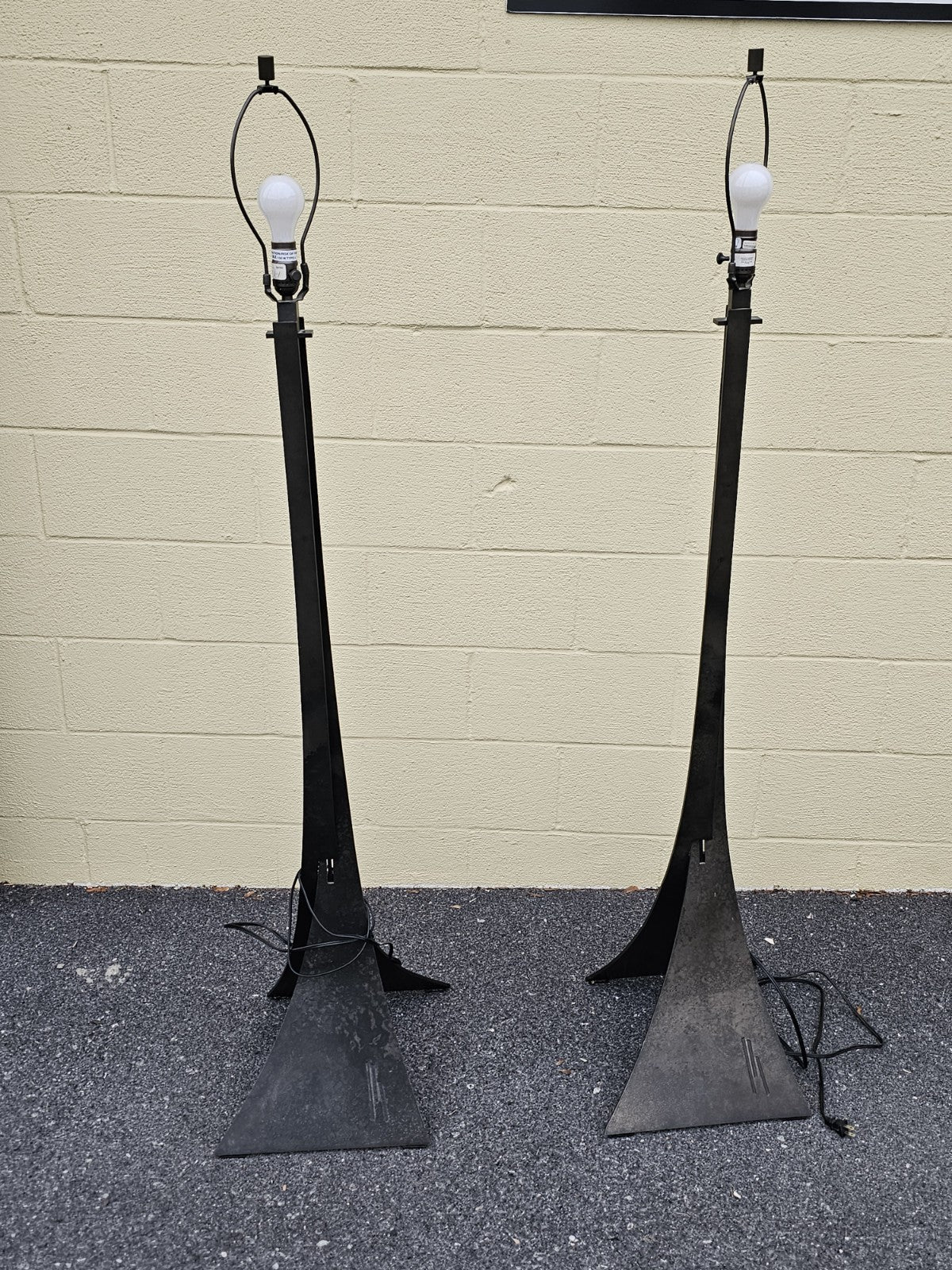 Hubbardton Forged Iron Contemporary Stasis Floor Lamp Pair 63 In Tall