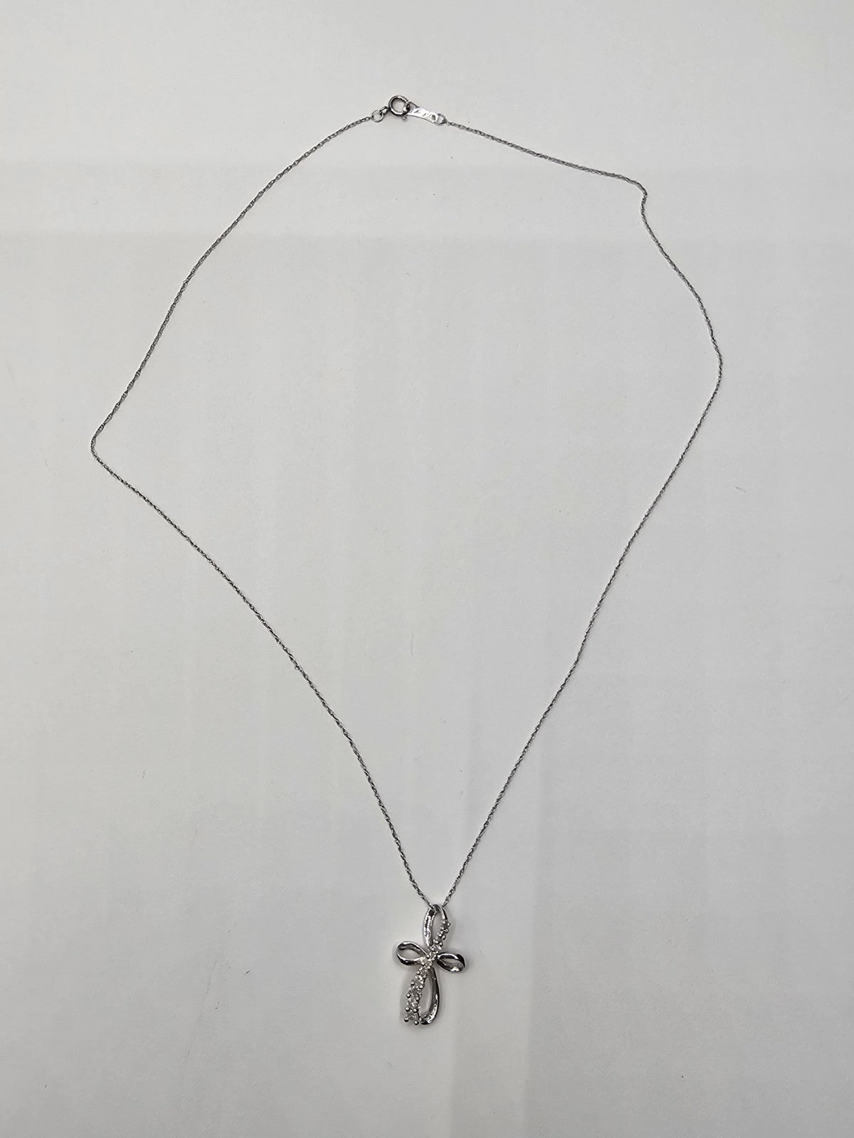 10k White Gold Cross Pendant & 10k White Gold Necklace W 8 Clear Stones 18 In