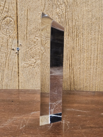 Hoya Crystal “Portal” Sculpture By Toshio Sugasawa 8.25" T x 3" x 2" Light Decor