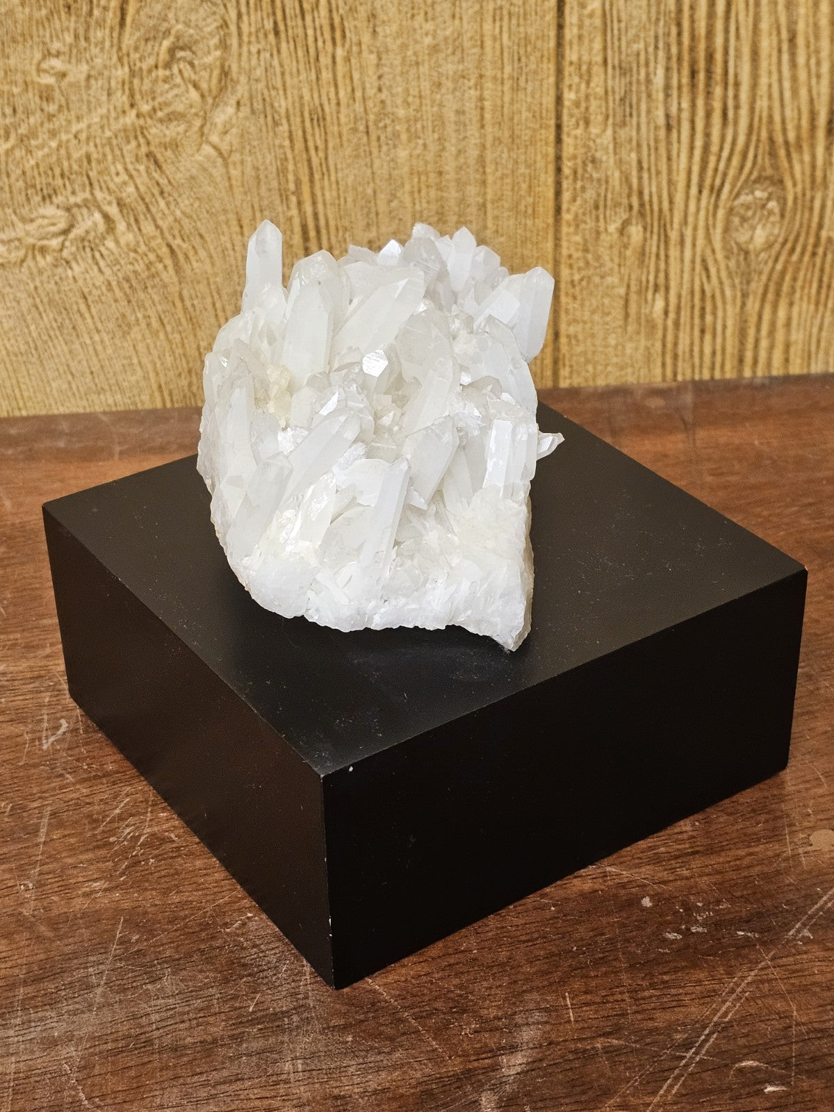 Cyan Design White Quartz Black Base & White Crystal Table Accent Decor 7" X 7"