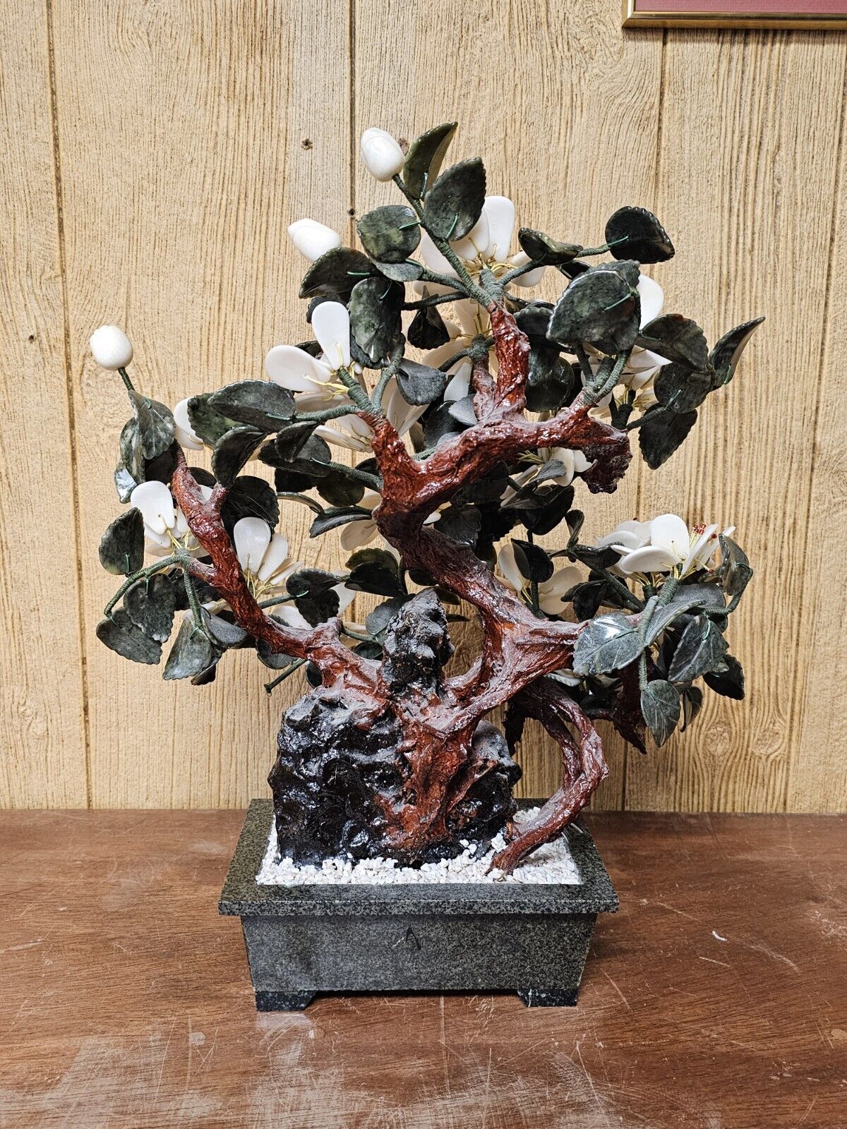 MCM Jade Agate & White Quartz Asian Bonsai Floral Tree Of Life 20 Inch Tall