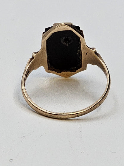 Vtg 10K Yellow Gold Black Onyx Diamond? Clear Stone Ring Size 8 Hallmarked 2.7 G