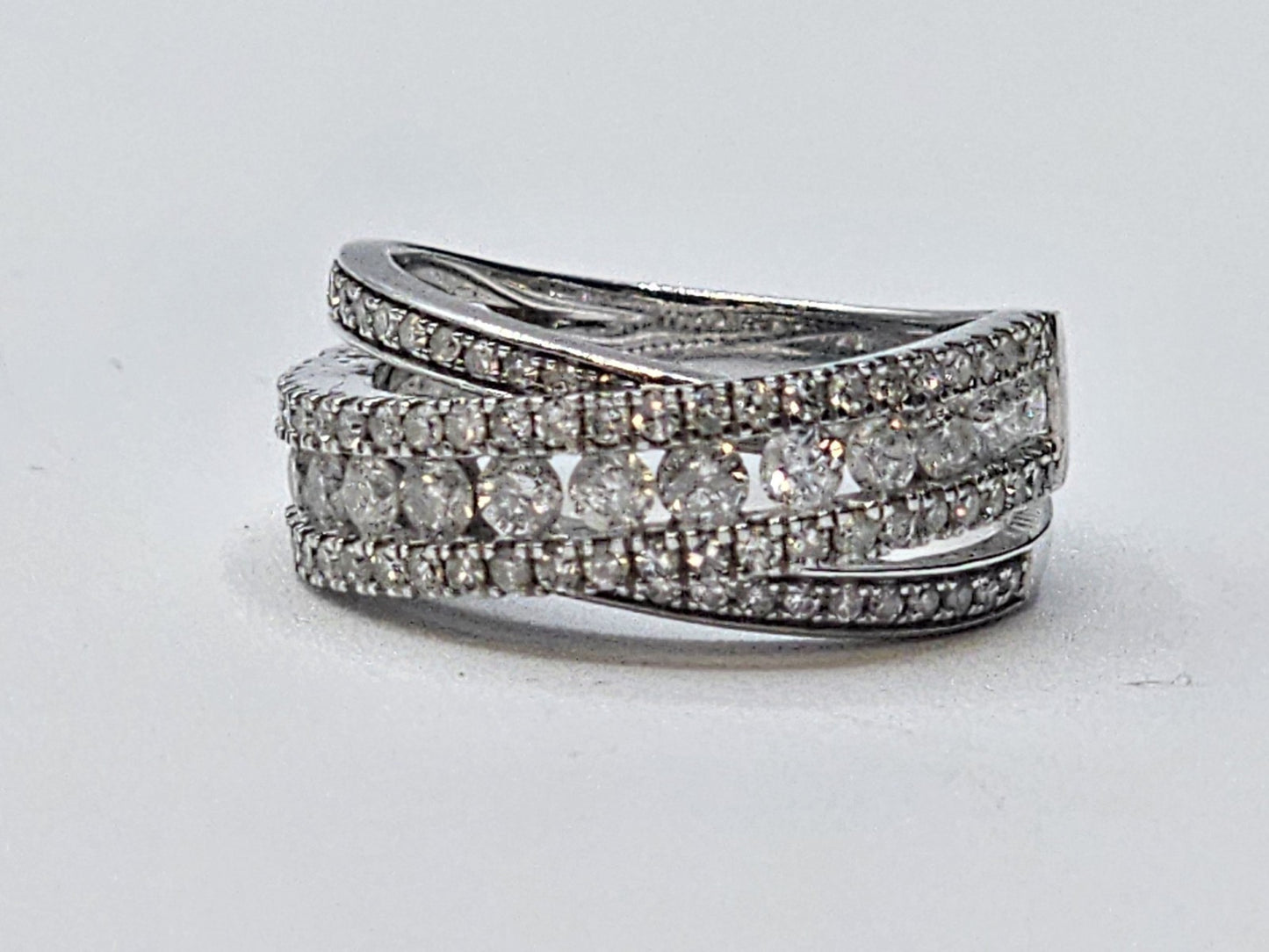 14k White Gold Diamond? Clear Stones Crossover Ring Size 5 Band 4.9 Grams