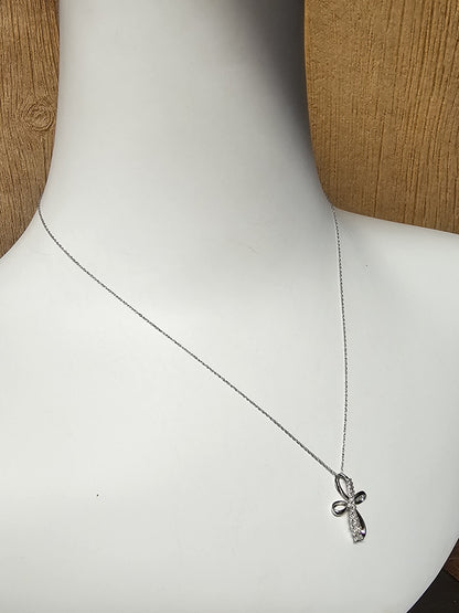 10k White Gold Cross Pendant & 10k White Gold Necklace W 8 Clear Stones 18 In