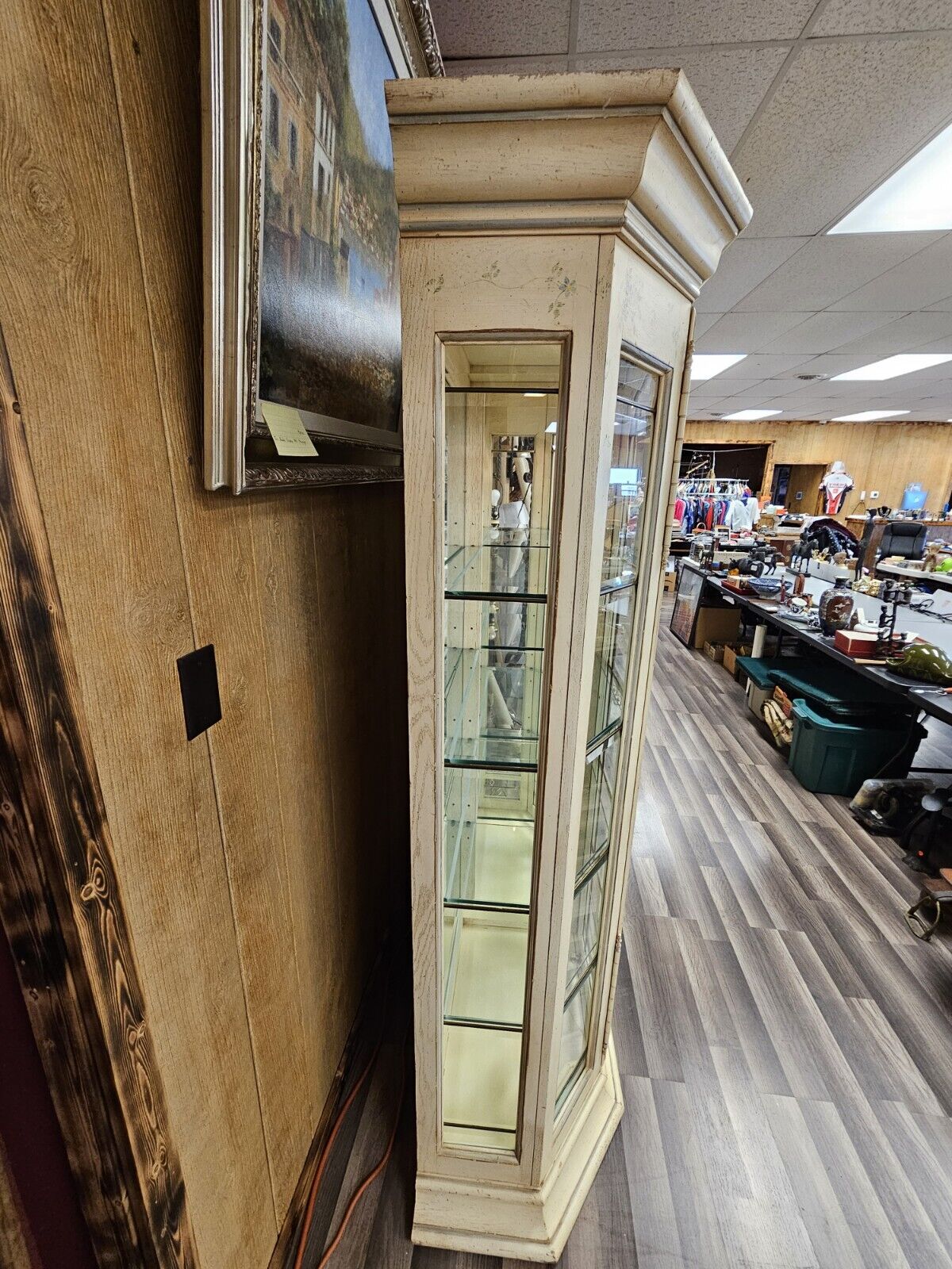 High Quality Distressed Lighted Display Cabinet W Beveled Panel Glass 2 Doors