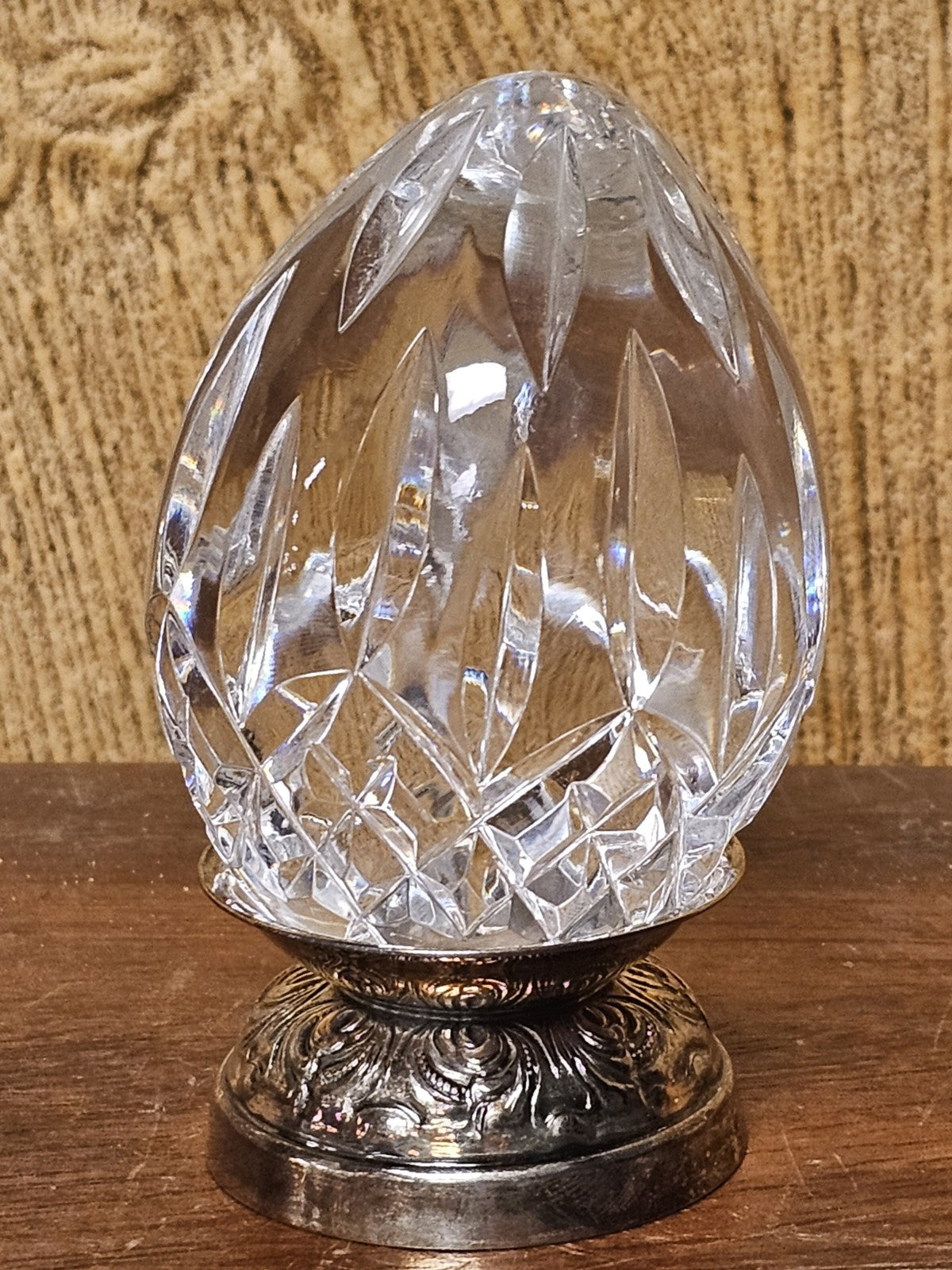 Waterford Crystal Lismore Annual Repousse Egg W Silver Plate Stand 1993 Ireland