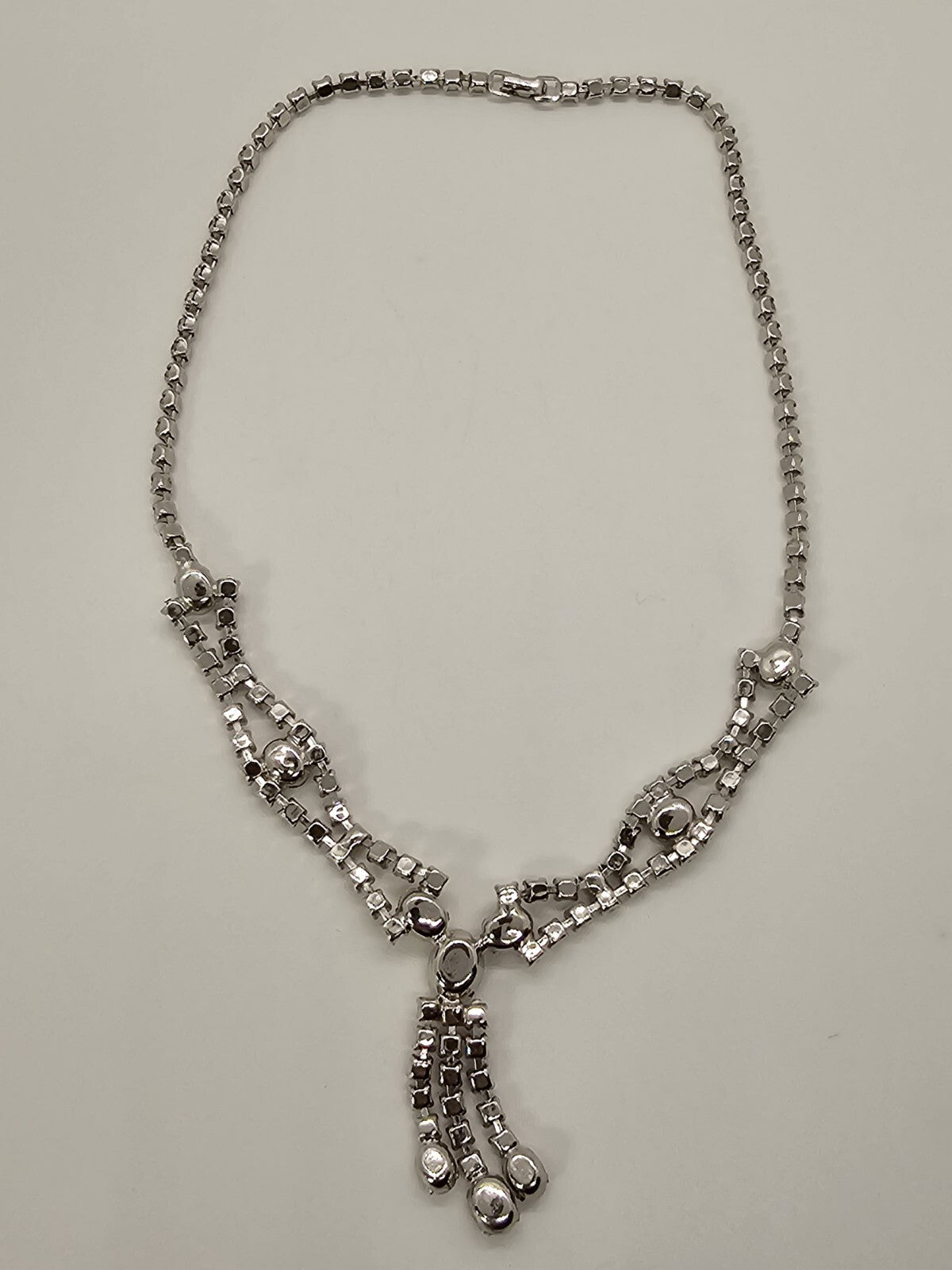 Vintage Sparkly Rhinestone Statement Necklace Choker 16 Inch High Quality 