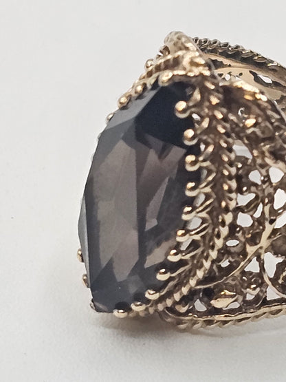 Vtg 14k Yellow Gold Smoky Quartz Cocktail Ring Size 6 Appx 7.4 Grams