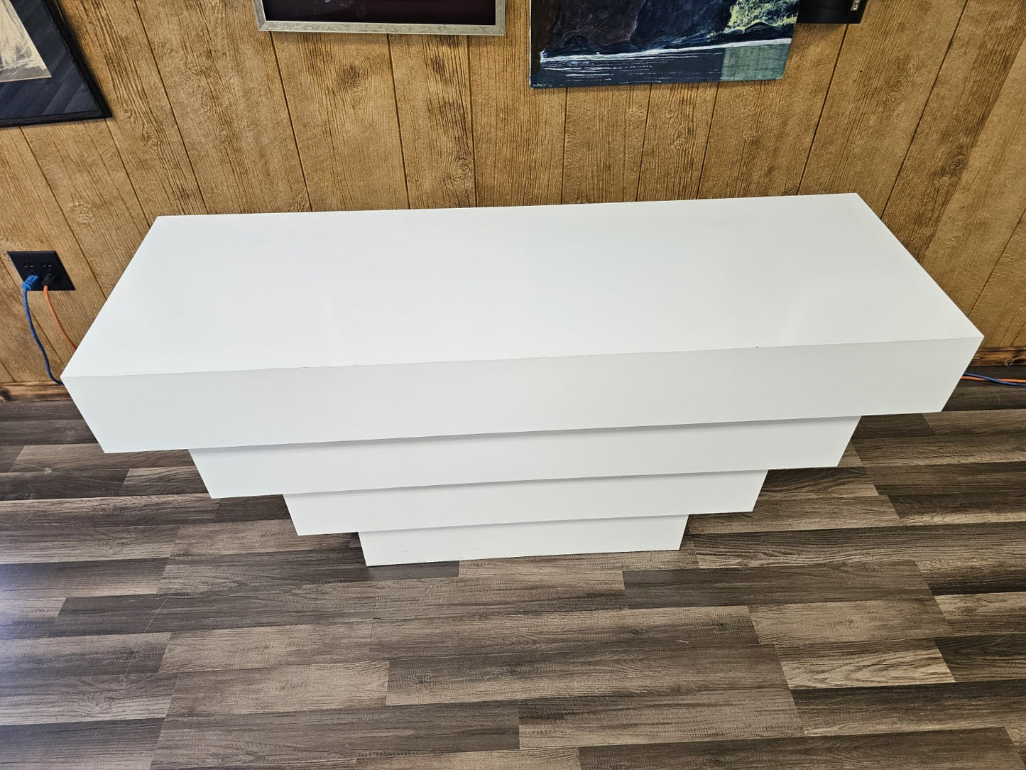 1980s Post Modern White Lacquer Photography Station W Cylinder Stools 