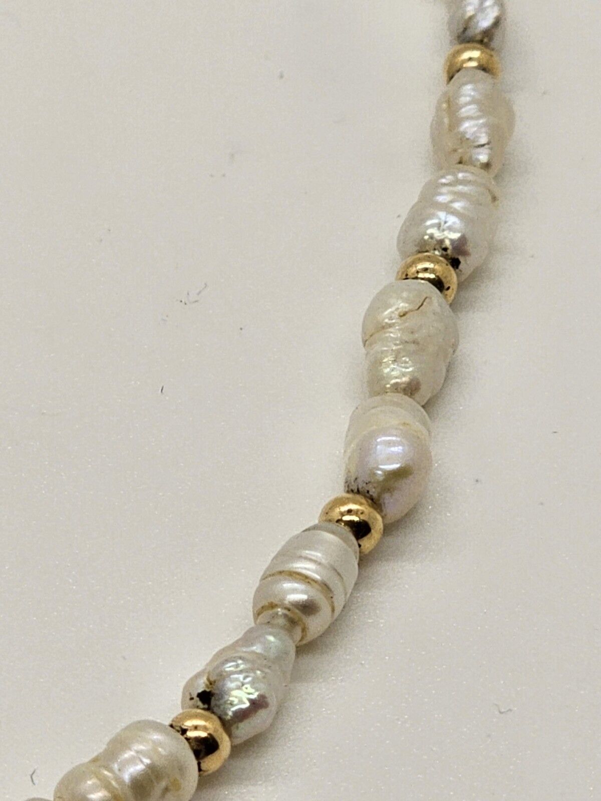 Vtg Freshwater Pearl Necklace Choker 16 Inch Long Gold? With Nice Clasp