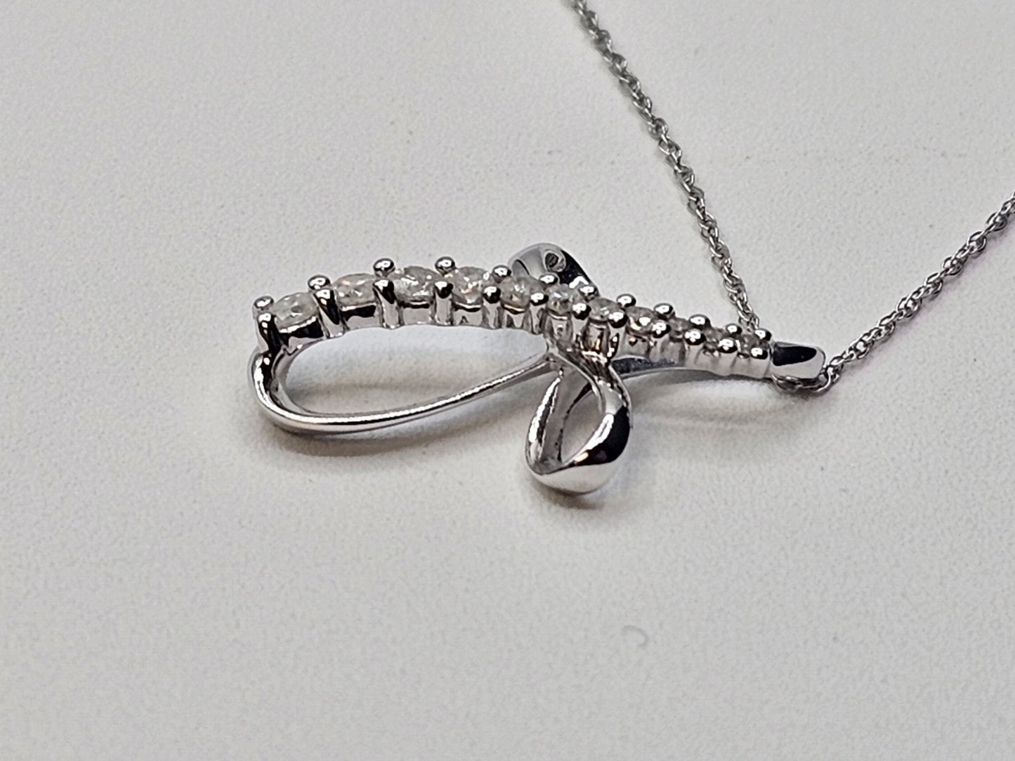 10k White Gold Cross Pendant & 10k White Gold Necklace W 8 Clear Stones 18 In