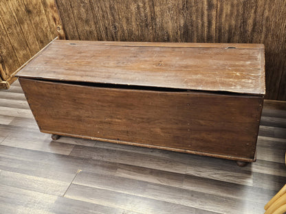 Early American 18th Century? Early 19th Century Farmhouse Pine Blanket Chest