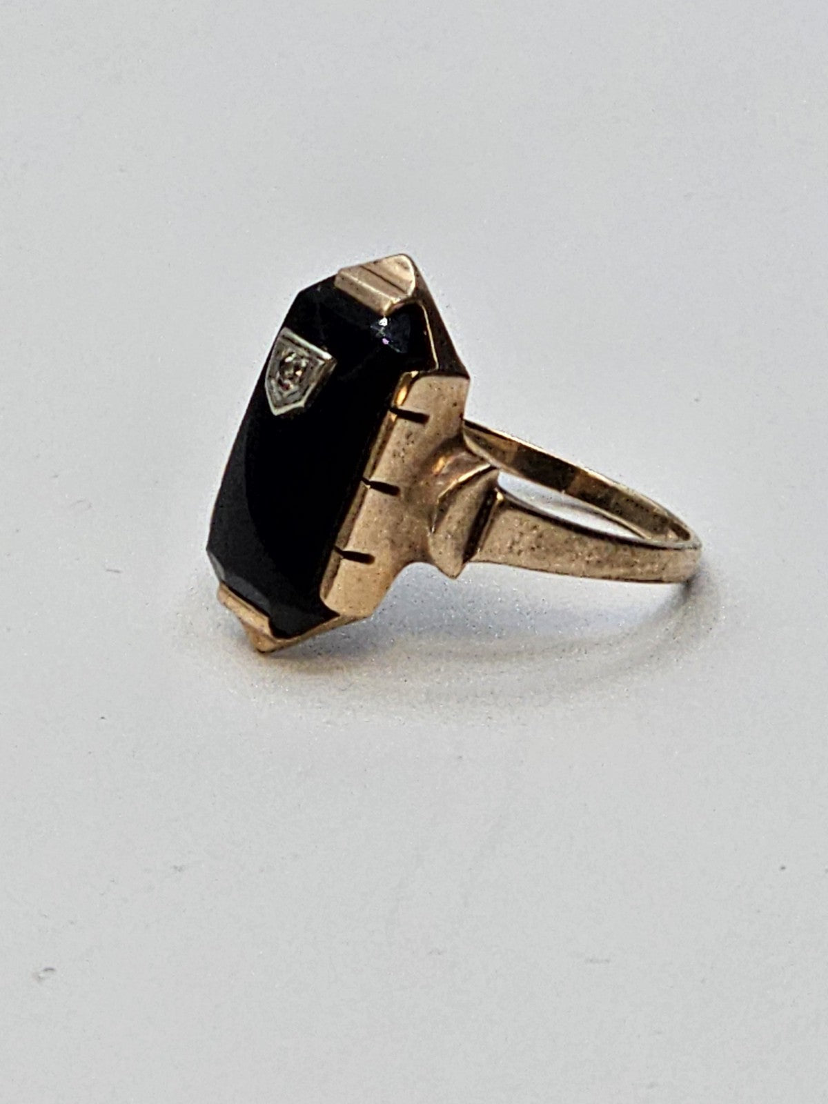 Vtg 10K Yellow Gold Black Onyx Diamond? Clear Stone Ring Size 8 Hallmarked 2.7 G