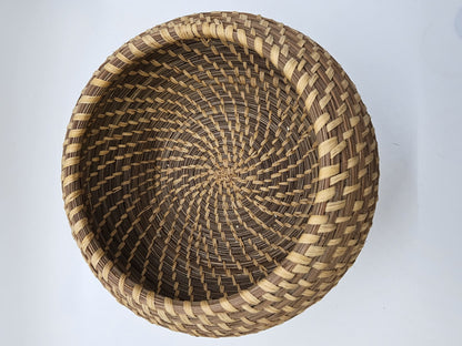 Native American Pine Needle Spiral Lidded Basket Great Quality 5" Tall X 7" Wide