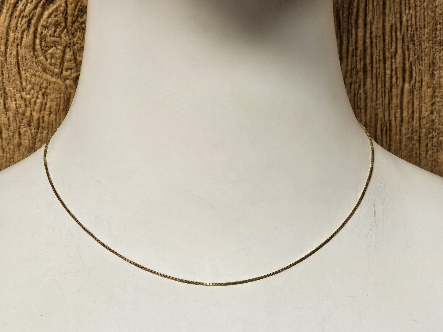 750 18K Yellow Gold Box Chain Choker Necklace 15.5 Inch 2.9 Grams Makers Mark