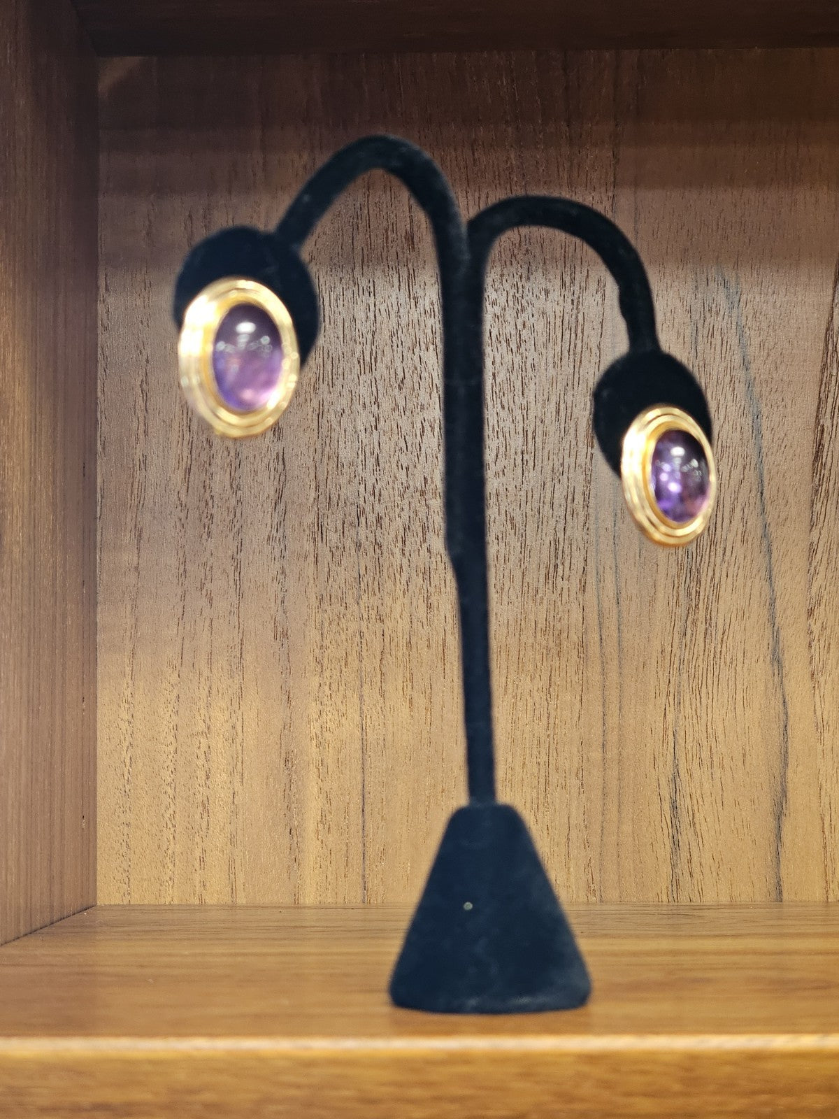 Vtg 14K Yellow Gold Oval Amethyst Cabochon Earrings 7 Grams 1 In Long