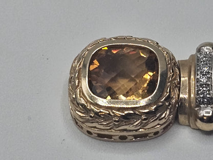 14k Yellow Gold Citrine Pendant W 4 Clear Stones 5.9 Grams 1.25 Inches Long 