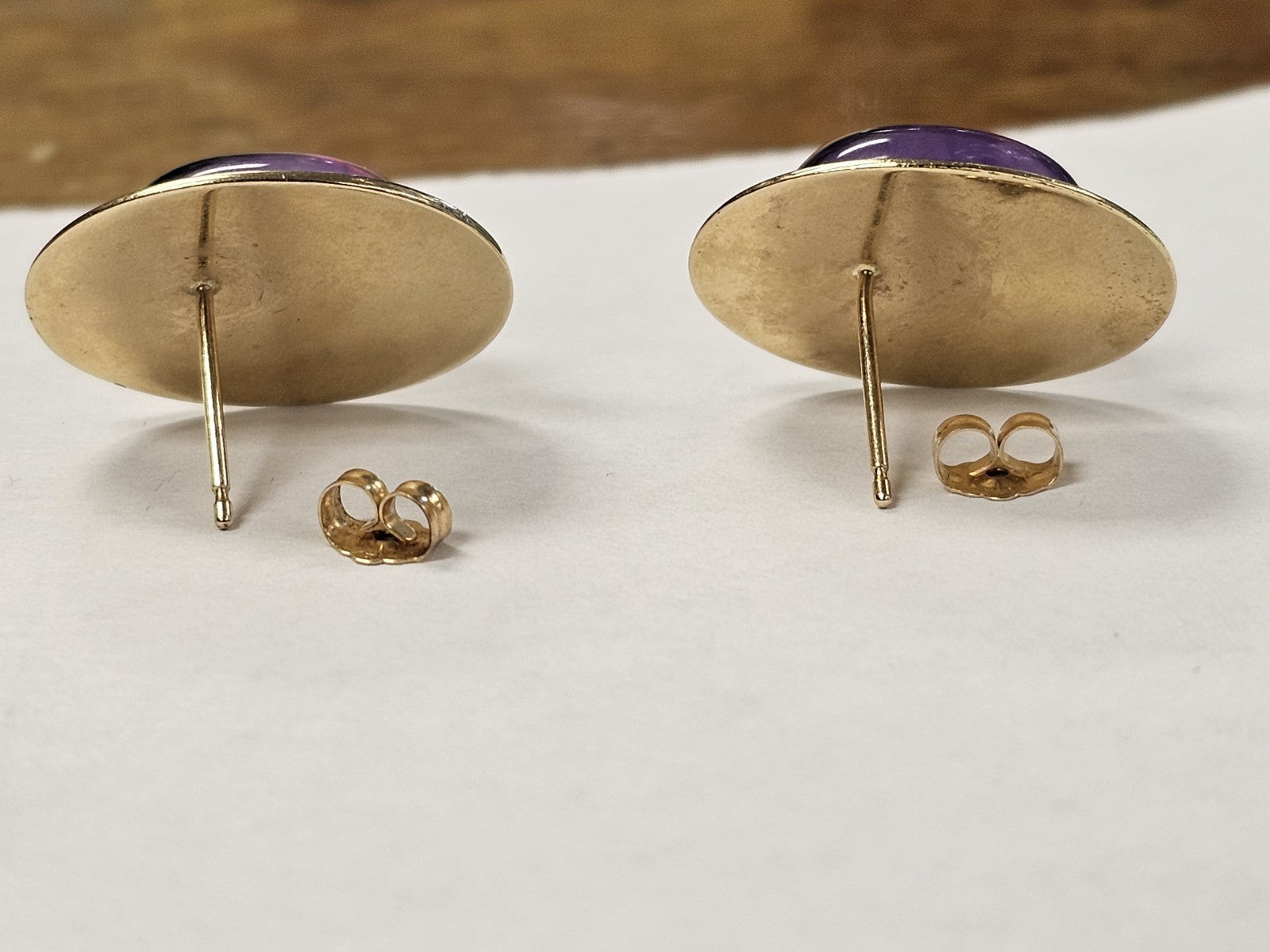 Vtg 14K Yellow Gold Oval Amethyst Cabochon Earrings 7 Grams 1 In Long