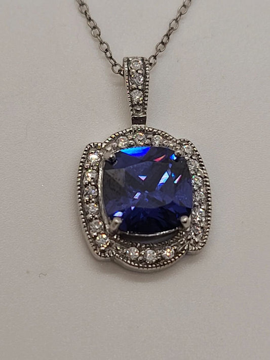 Sterling 925 Pendant w Blue Stone Encompassed by Clear Stones