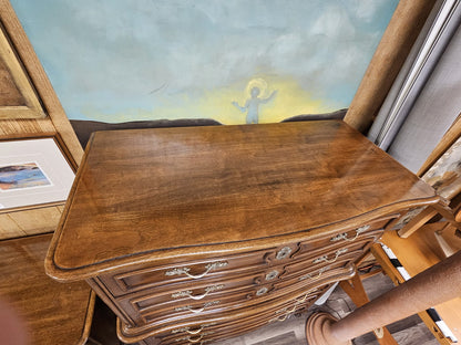 Thomasville French Provincial Style Bedroom Set Highboy & Long Dressers