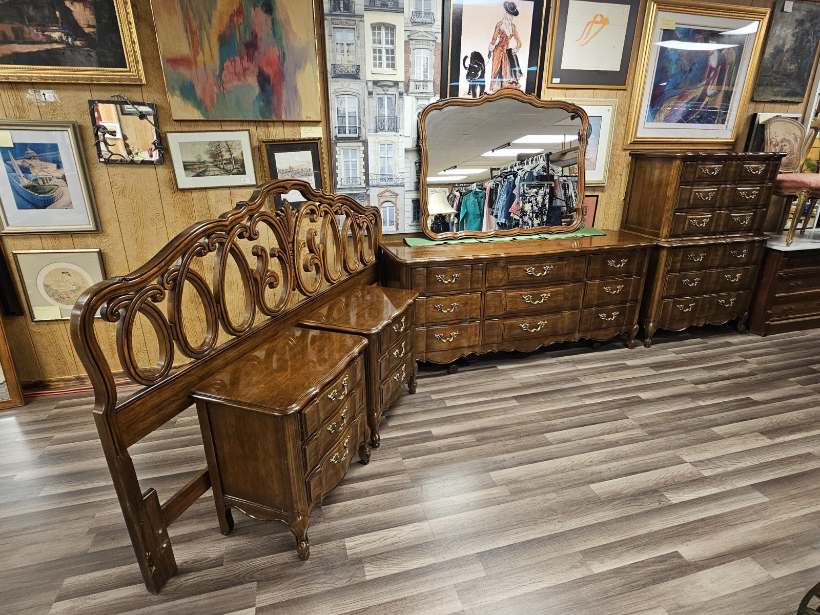 Thomasville French Provincial Style Bedroom Set Highboy & Long Dressers