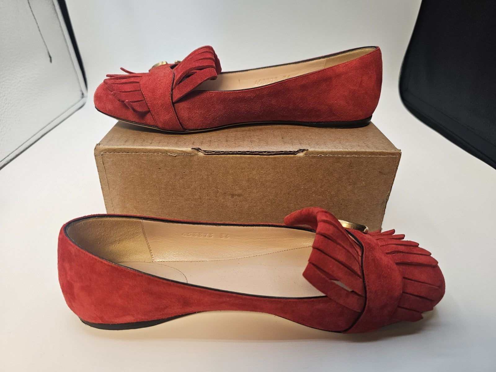Gucci Fringed Flats Loafers Size 36  Used Good Condition Wear On Bottom