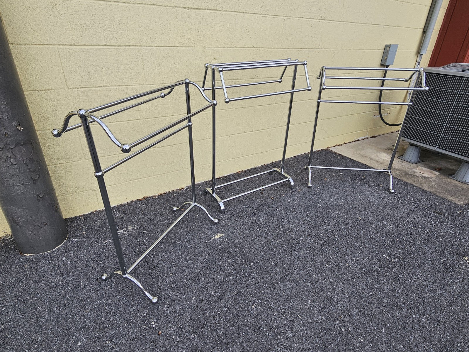 Vtg MCM Style Polished Chrome Freestanding Quilt Towel Racks (3)