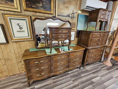 Thomasville French Provincial Style Bedroom Set Highboy & Long Dressers